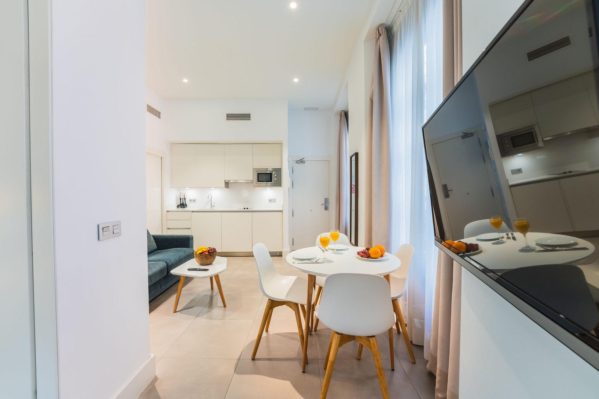 Debambu Larios Apartment Malaga Exterior photo