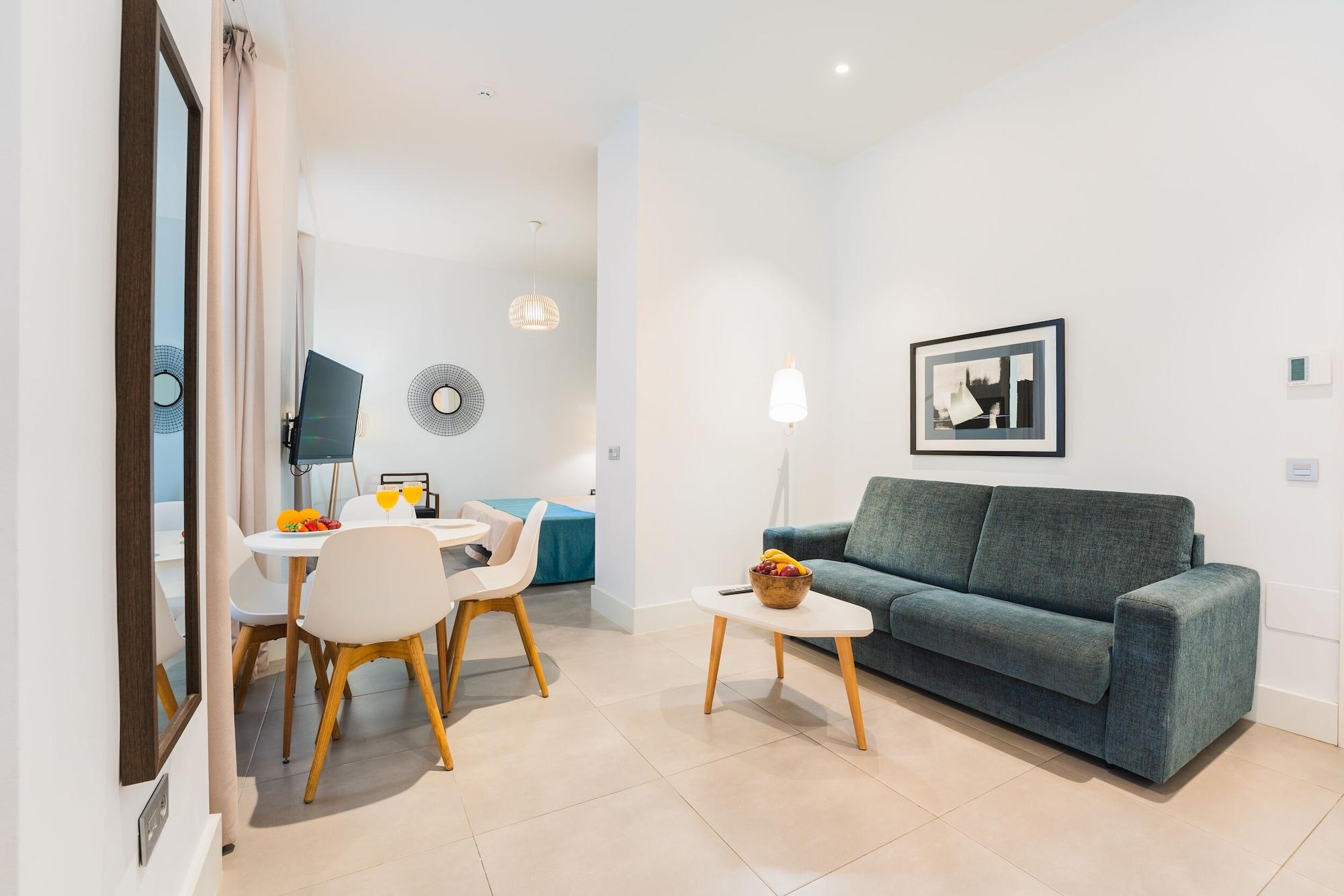 Debambu Larios Apartment Malaga Exterior photo